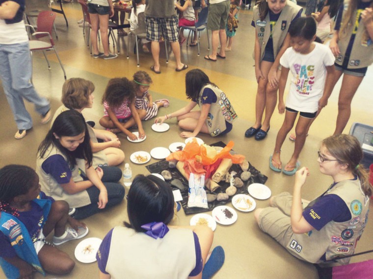 Different ways to join Girl Scouts